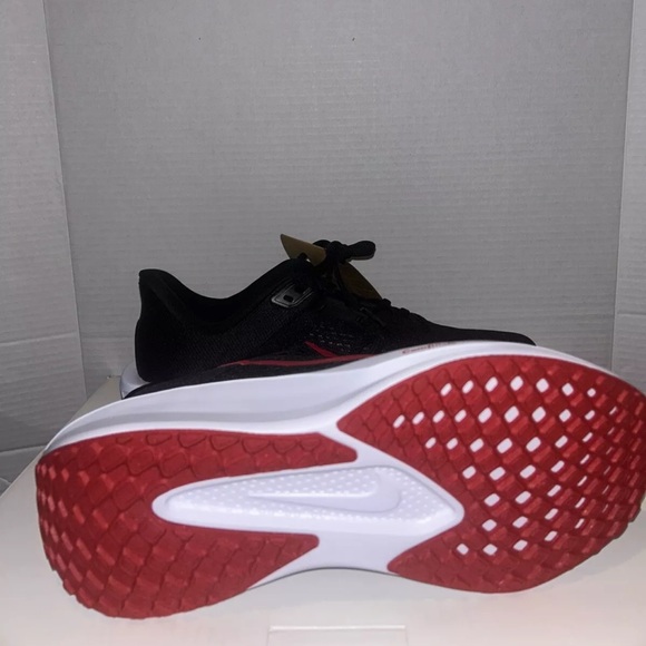 Nike Comfiride Size 10.5 - Picture 5 of 5